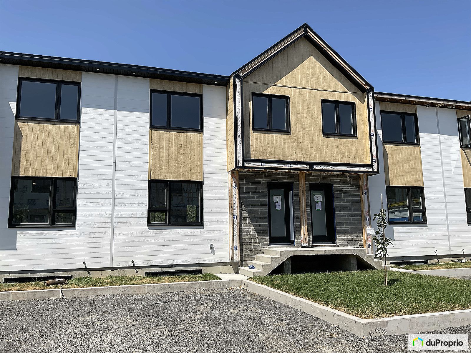 1518 rue Hector-Fabre — photo 3