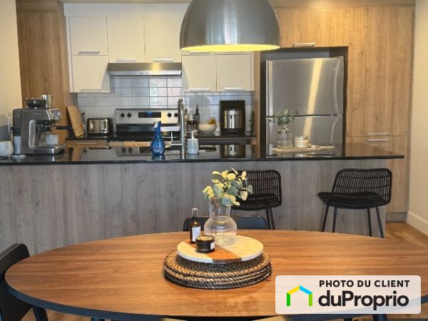 935 route des Rivières, St-Nicolas for rent