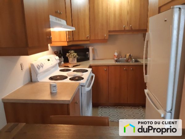 1635 rue Holmes, Longueuil (St-Hubert) for rent