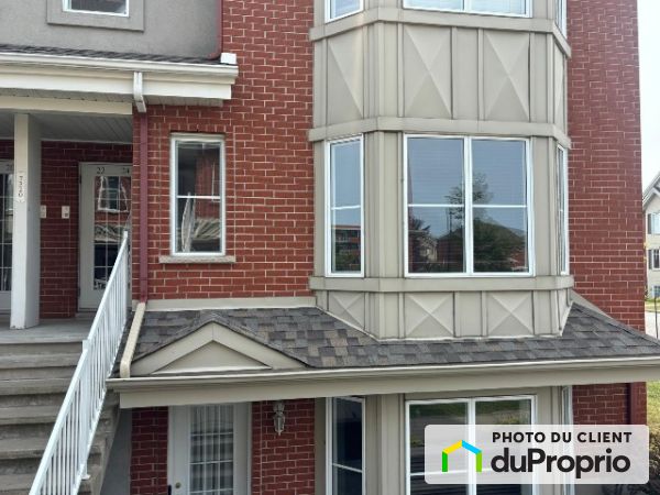 7320 Rue du chardonneret, Brossard à louer