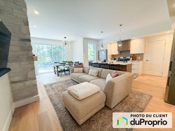 57 Claude, St-Sauveur à louer