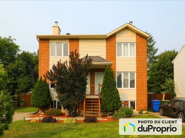 629 Gérard-Proulx, St-Eustache à louer