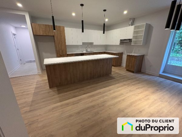 1-1854 Route du Carrefour, Val-Des-Monts (Perkins) for rent