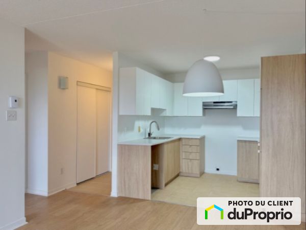 295 2 RUE ST JOVITE, S, St-Jérôme (St-Antoine) for rent