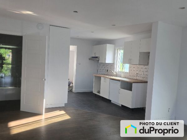 971 Saint-Georges, Longueuil (Vieux-Longueuil) à louer