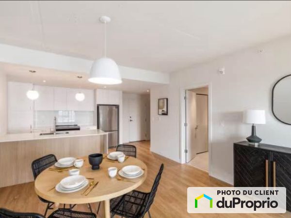913-8405 Saint-Charles, Brossard à louer