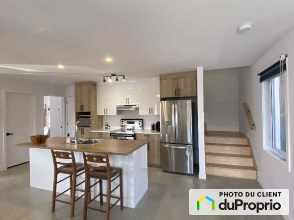380 7e avenue, Ste-Hélène-De-Bagot à louer
