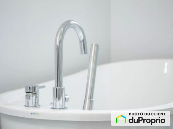 85 Gauley, East Angus for rent