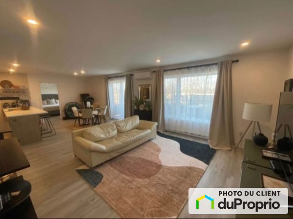 121 avenue Montréal-Est, Pointe-Aux-Trembles / Montréal-Est for rent