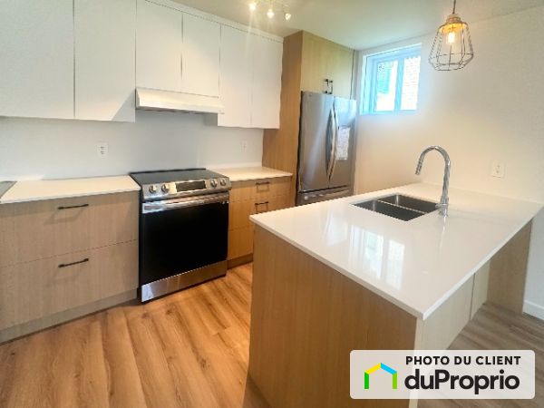 153, 1RE AVE, St-Eustache à louer