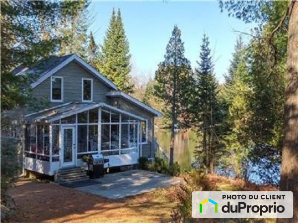 68 chemin Bombardier, St-Étienne-De-Bolton for rent