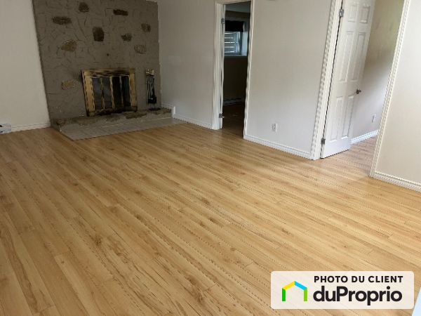 A-67 avenue Pagé, St-Sauveur for rent