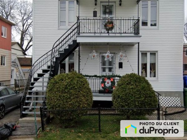 672 7e Avenue, Lachine for rent