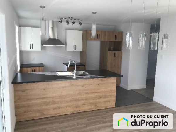 145 rue des Peupliers, Farnham for rent
