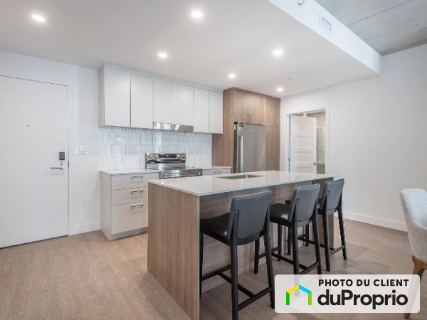 220, boulevard Harwood, Vaudreuil-Dorion à louer