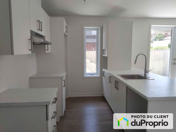 2533, rue des salicaires, Longueuil (St-Hubert) à louer