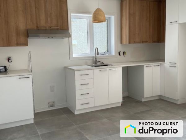 2530 boulevard Rene-Laennac, Vimont for rent