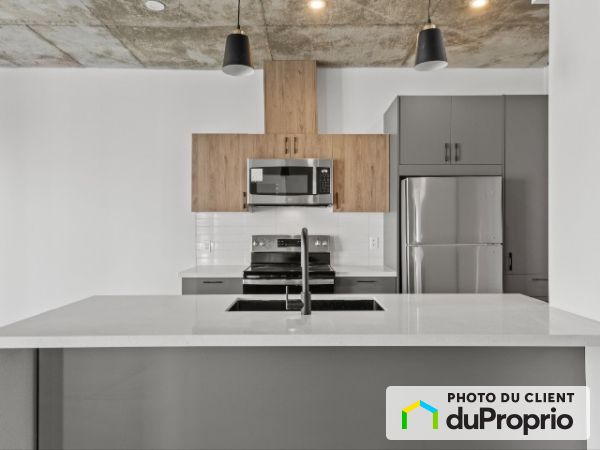 230, boulevard Harewood, Vaudreuil-Dorion à louer