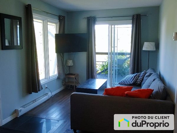 A-142A chemin denis, Cantley for rent