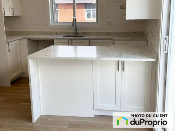 660, Montpetit, Longueuil (Vieux-Longueuil) à louer