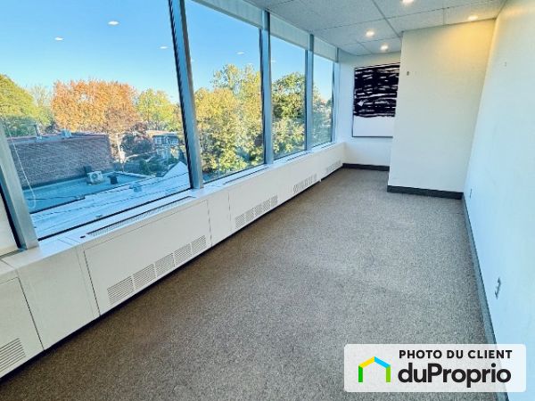 307-6 bouevard  Desaulniers, St-Lambert for rent