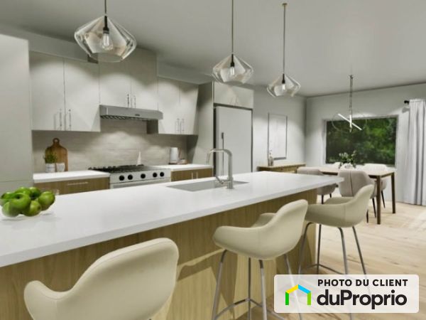 2 rue Sicotte, Ste-Rose for rent