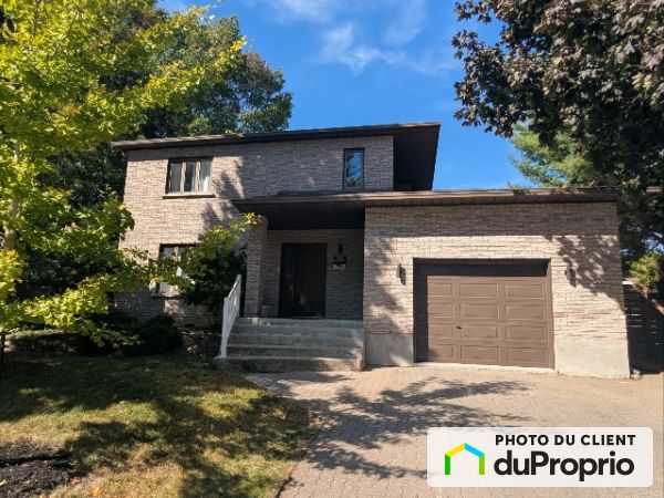 910 Drouin, Ste-Dorothée for rent