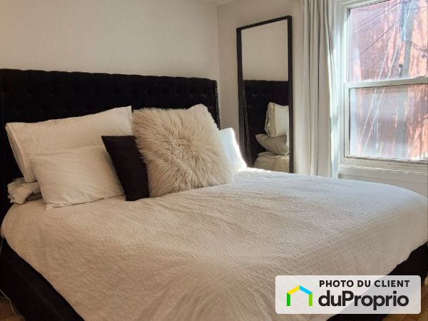 2343, marchand, Ville-Marie (Centre-Ville et Vieux-Montréal) à louer