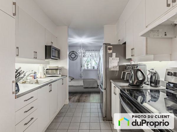 Studio-1675 rue Courtemanche, Beauport for rent
