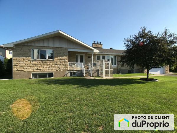 A-256 Freeman, Gatineau (Hull) for rent