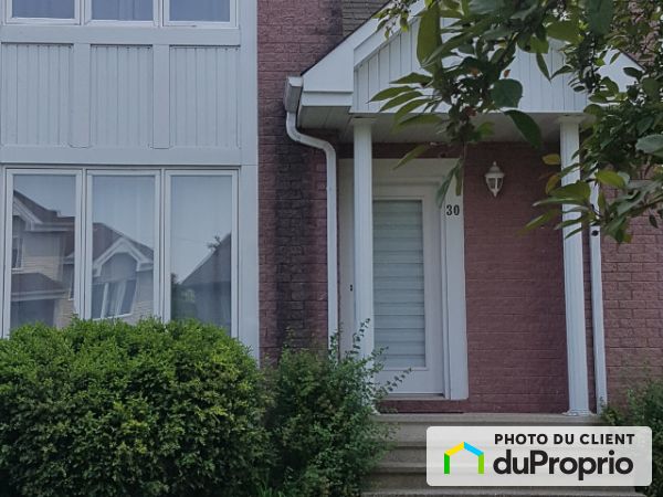 30 Docteur Boisvert, St-Basile-Le-Grand for rent