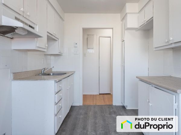 250 Bd Bishop Power, LaSalle for rent