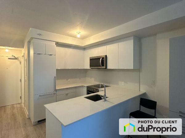 1200 Crescent, Ville-Marie (Centre-Ville et Vieux-Montréal) for rent