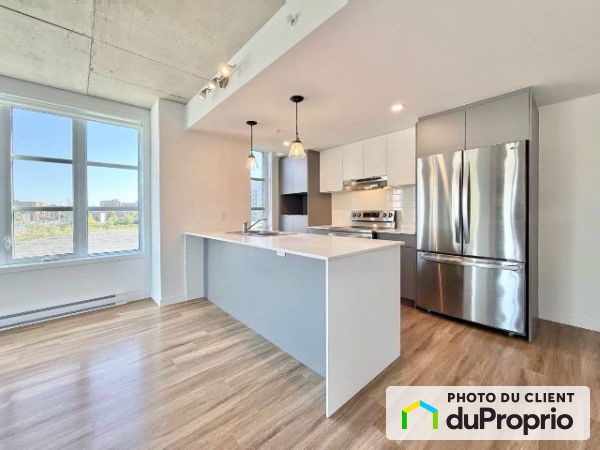 216-5200, boulervard Henri-Bourassa O., Saint-Laurent à louer