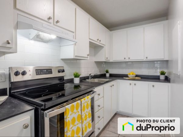 55 rue Laframboise, Saint-Laurent à louer