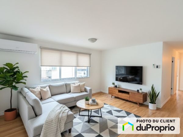 303 rue Corbin, Ste-Rose for rent