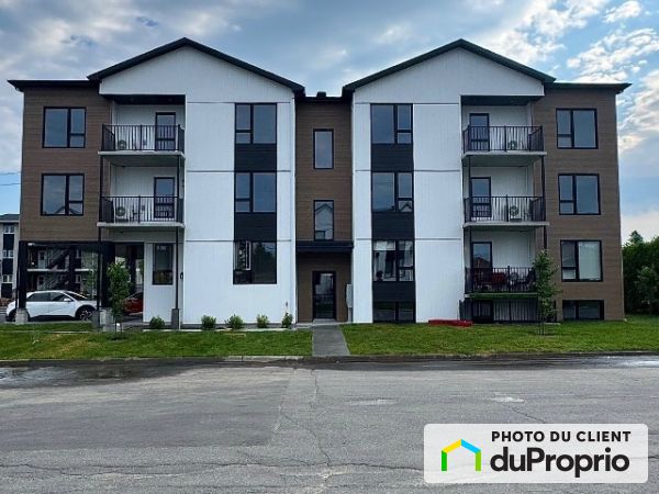 895, rue Goyer, Alma à louer