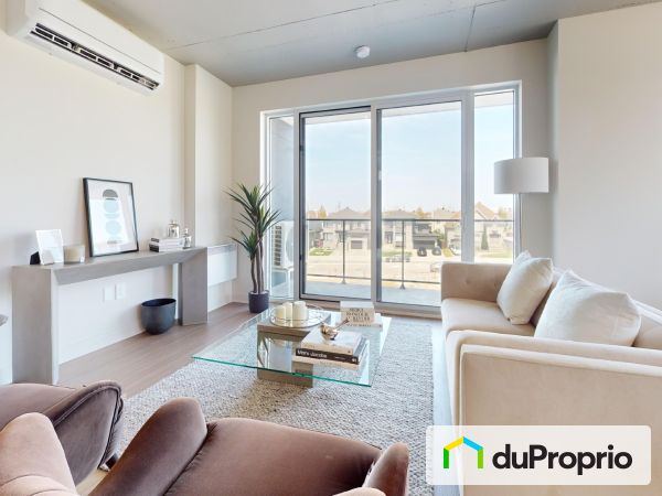 3870 boulevard Saint-Elzéar Ouest - type 2.02, Chomedey for rent