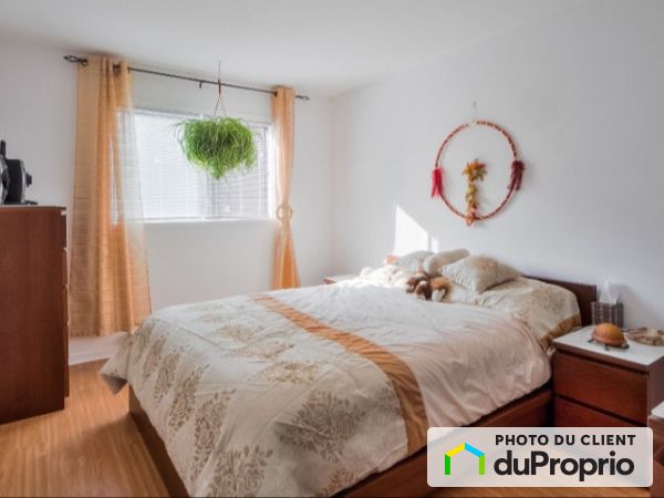 2-930, avenue du Parc, St-Jérôme (St-Antoine) à louer