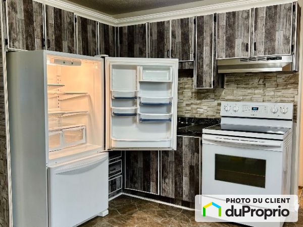 85 Charlevoix, Gatineau (Hull) for rent