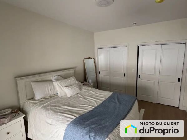 5885 Rue Thibault, Auteuil for rent