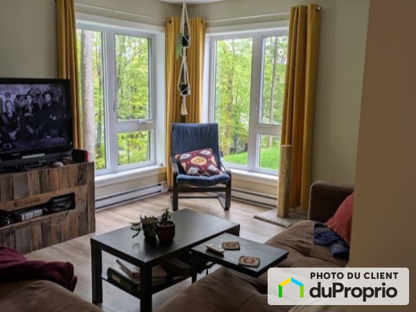 1076 Pierre-Beaumont, St-Jean-Chrysostome for rent