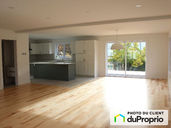 291 Champlain, Beloeil for rent