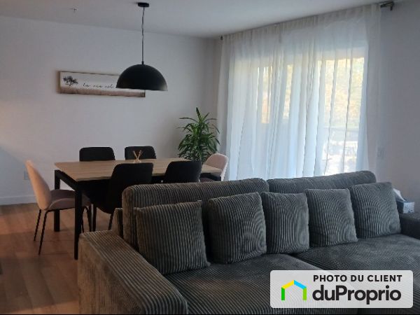 402-1880, Pie-XI Nord, Val-Bélair à louer