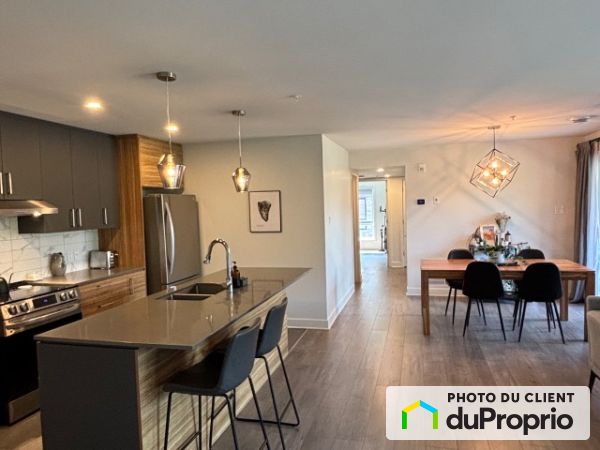 204-22, Boul Chambery, Blainville à louer