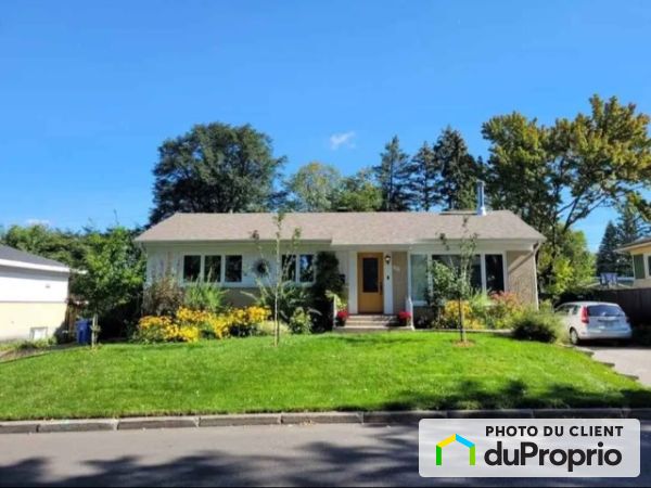 703 rue de Strasbourg, Ste-Foy for rent