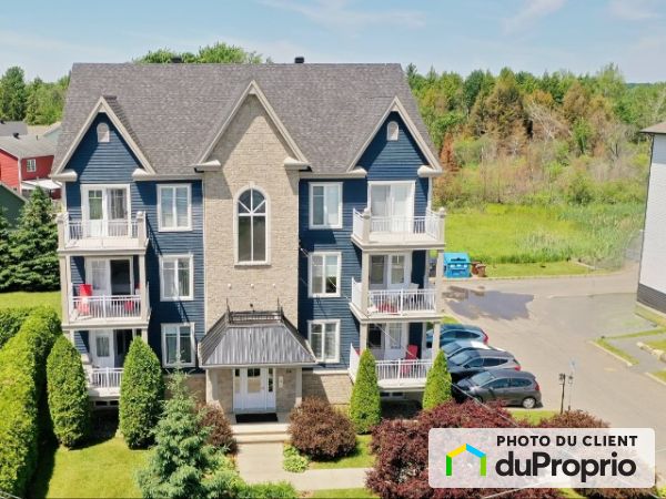 2-64, Rue lemieux, Granby à louer