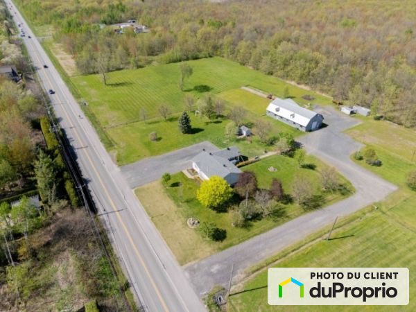 1305 DeMontbrun, Boucherville for rent