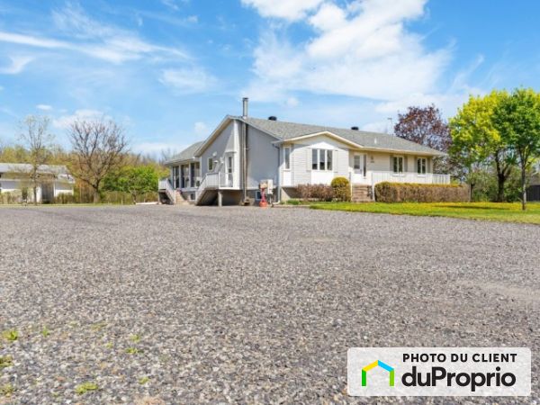 1305 DeMontbrun, Boucherville for rent