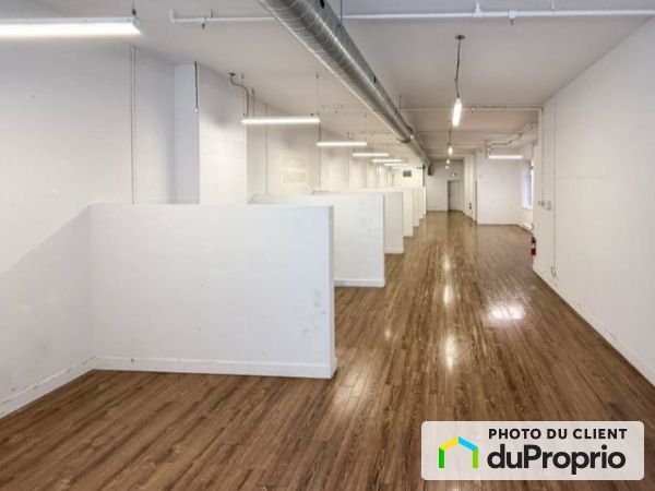 2nd Floor + Mezz-330 Rue Sainte-Catherine E, Ville-Marie (Centre-Ville et Vieux-Montréal) for rent